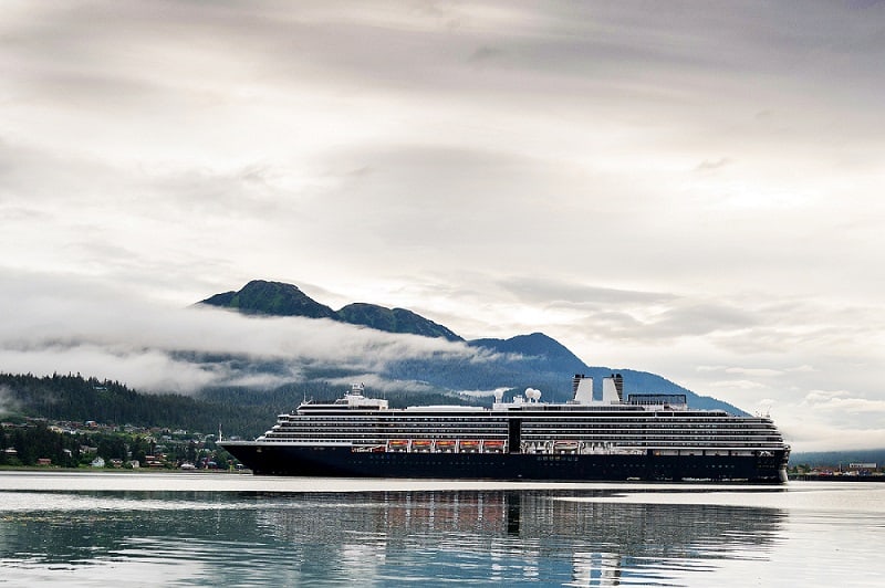 Holland America Line/Princess Cruises Renews Investment in STEM Education for UAS Students