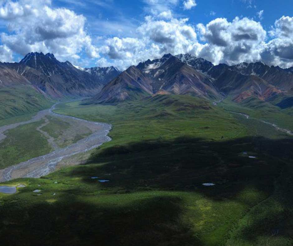 Auction Puts 'Alaska Lands in Alaska Hands,' Earns 2.1 Million