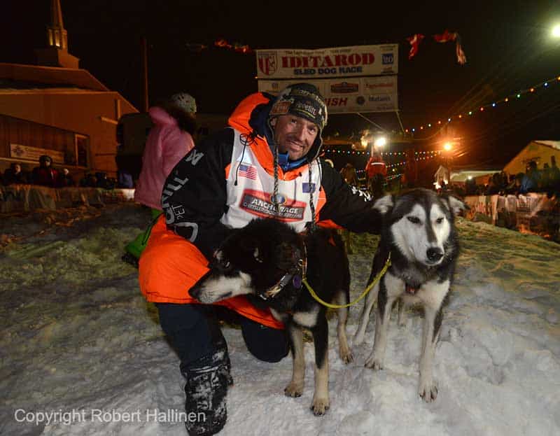 Norwegian Musher Thomas Waerner Wins Iditarod XLVIII
