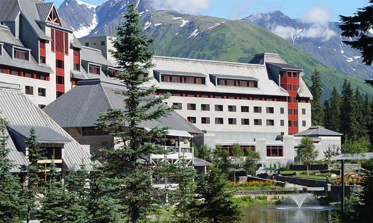 Alyeska Resort Welcomes Alaskans to Rediscover Girdwood
