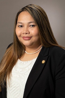 Maia Hernandez Right Moves - Maia Hernandez