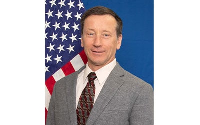 Corps Welcomes Wickham as Contracting Chief