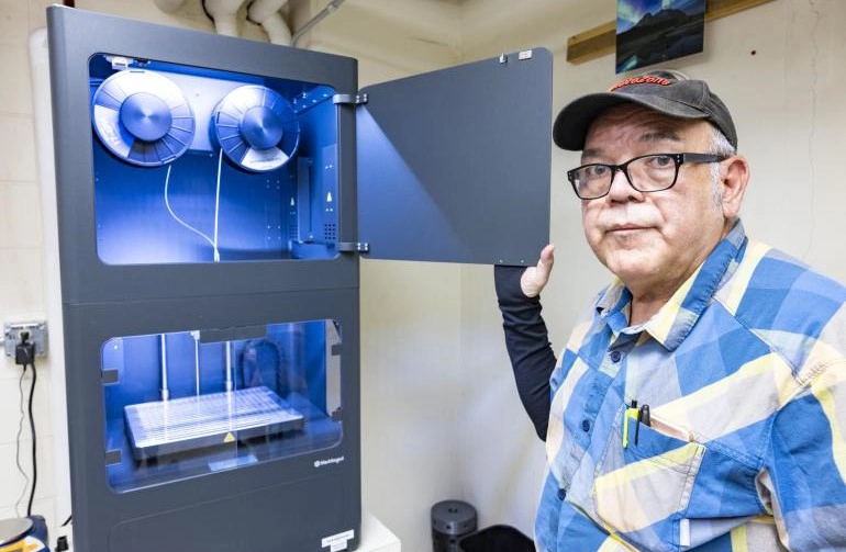 3D Metal Printer Adds Capabilities to UAF Machine Shop
