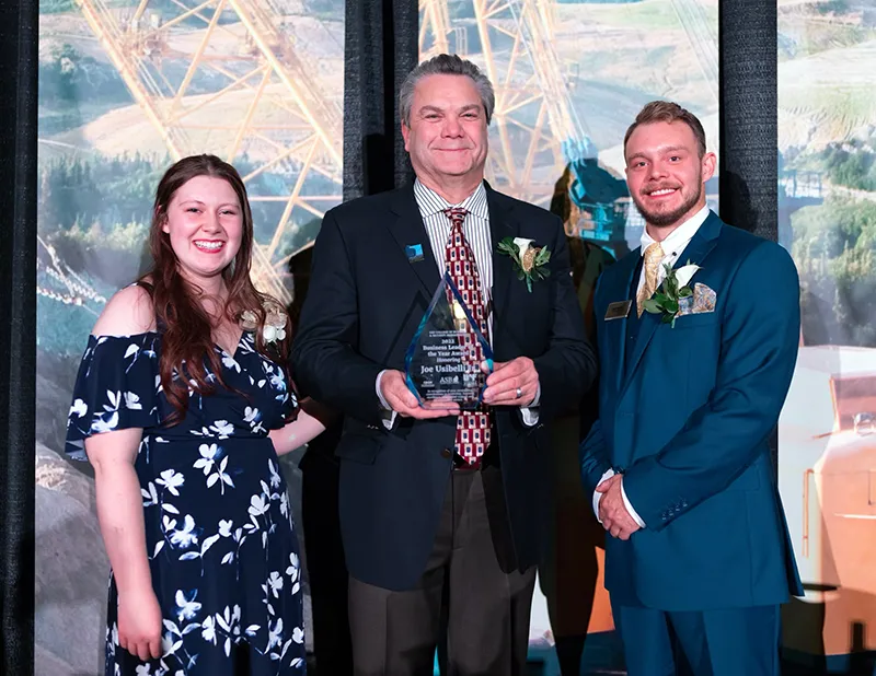 Joe Usibelli jr receiving award
