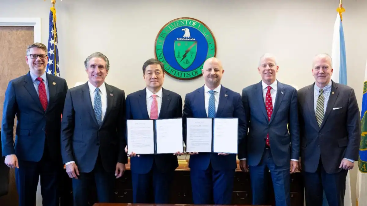 Korean Steel Supplier and Gas Buyer Signs Up for Alaska LNG